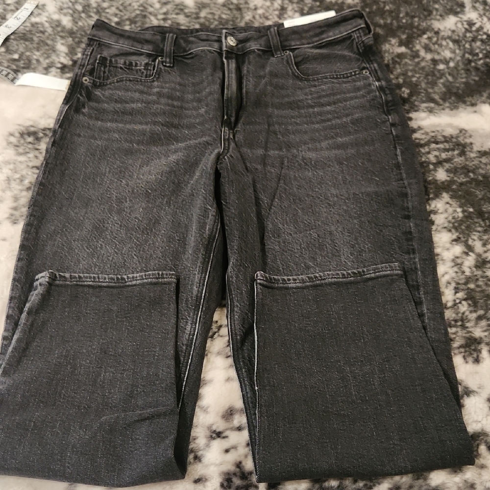 American Eagle Outfitters Toujours Noir Mom Jeans